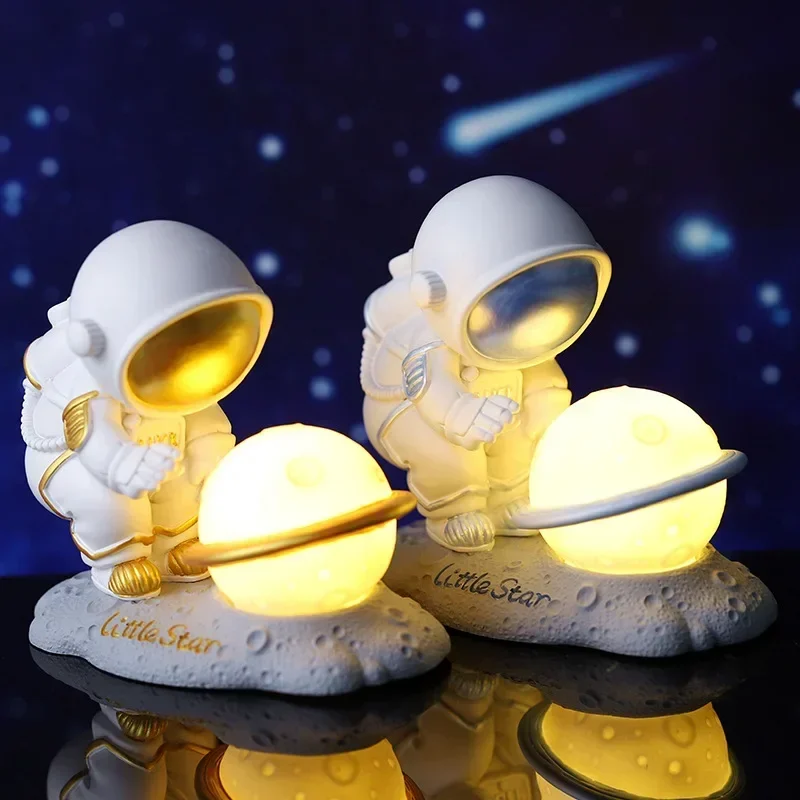 Ornamento de Astronauta com Lu - Wine Beer Refrigerator avaliação e preço
