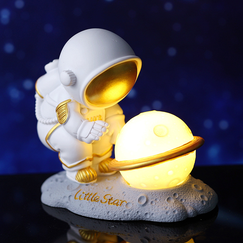 Ornamento de Astronauta com Lu - Wine Beer Refrigerator avaliação e preço
